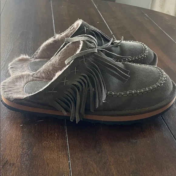 Free People Olive Green Suede Fringe Shearling Clog Mules - Picture 4 of 4